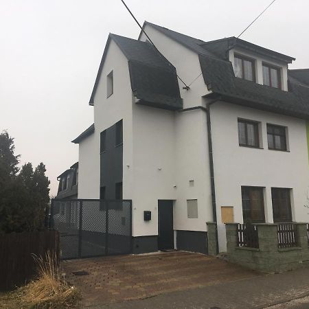 Apartment Dubnica Prejta 3 Dubnica nad Váhom 외부 사진